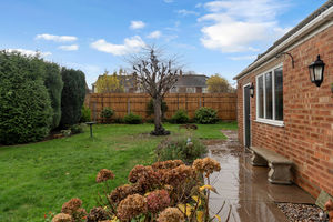 Photo 16- click for photo gallery